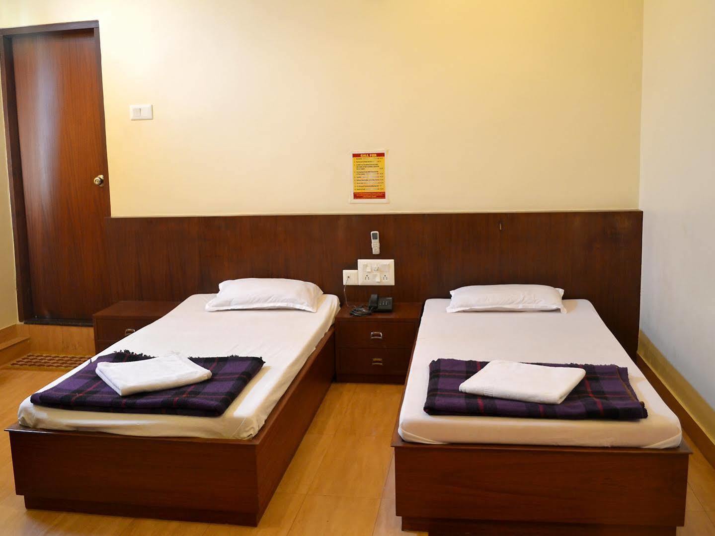 Hotel Kusum Bhilai 外观 照片